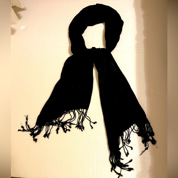 100% Rayon Fringed Scarf, 78”L X 22”W, Never worn.  NWOT. - Picture 2 of 5